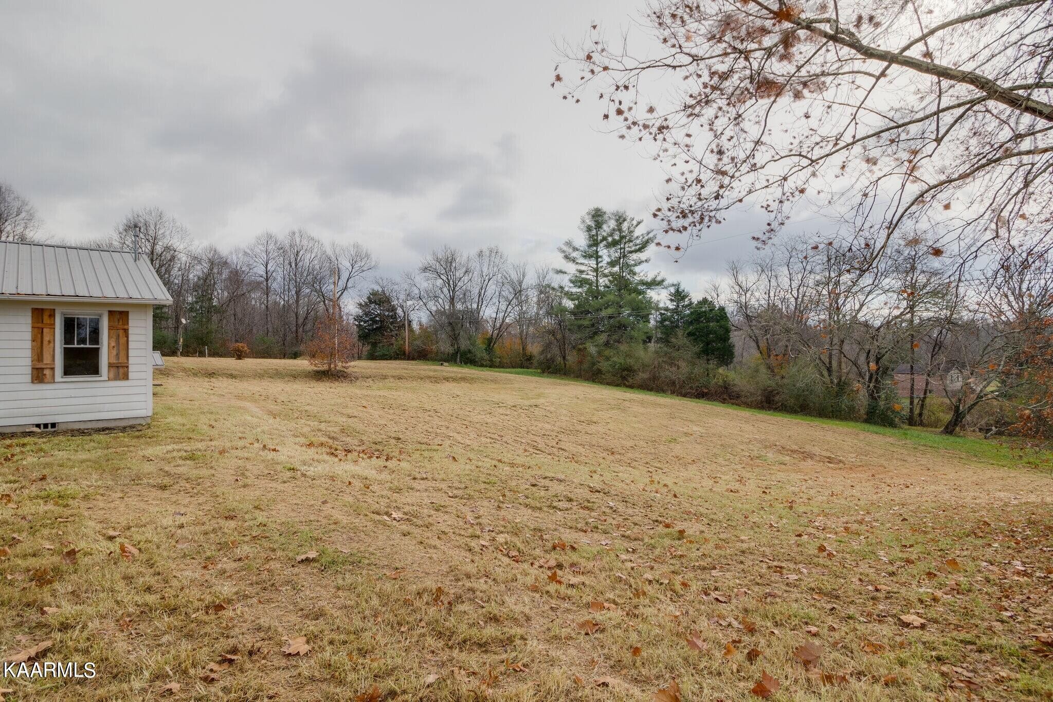108 Davidson Street Deer Lodge, TN 37726 - Photo 2 of 30 Gallery Image 2