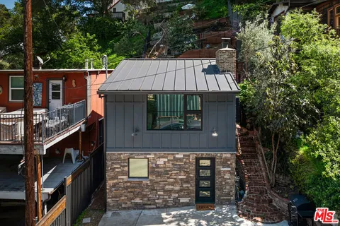 $999,000 | 2020 Rosilla Place, Los Angeles, CA 90046