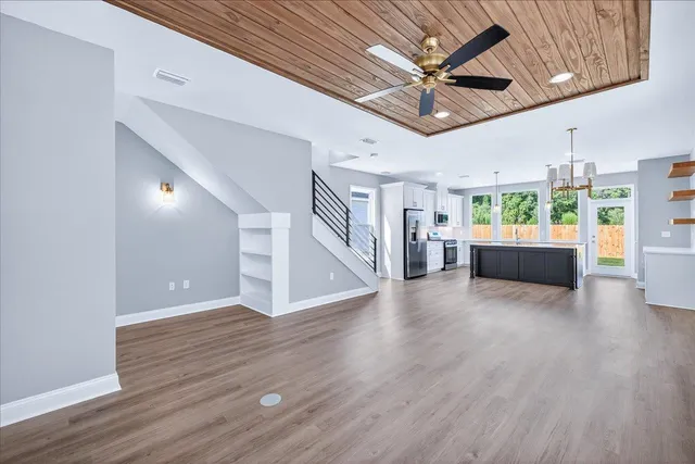 $426,512 | 3737 Meadow Vista Ln., Tallahassee, FL 32308