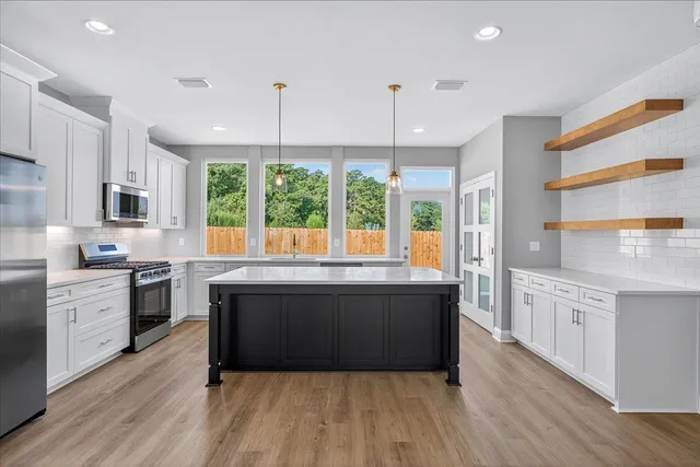 $426,512 | 3737 Meadow Vista Ln., Tallahassee, FL 32308