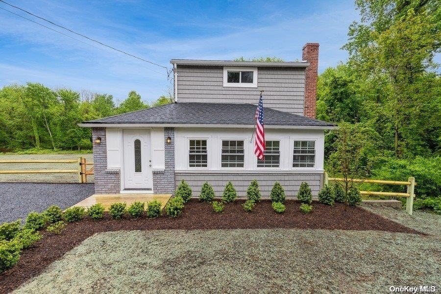 18 West Shore Road Huntington, NY 11743 - Photo 1 of 1 Gallery Image 1