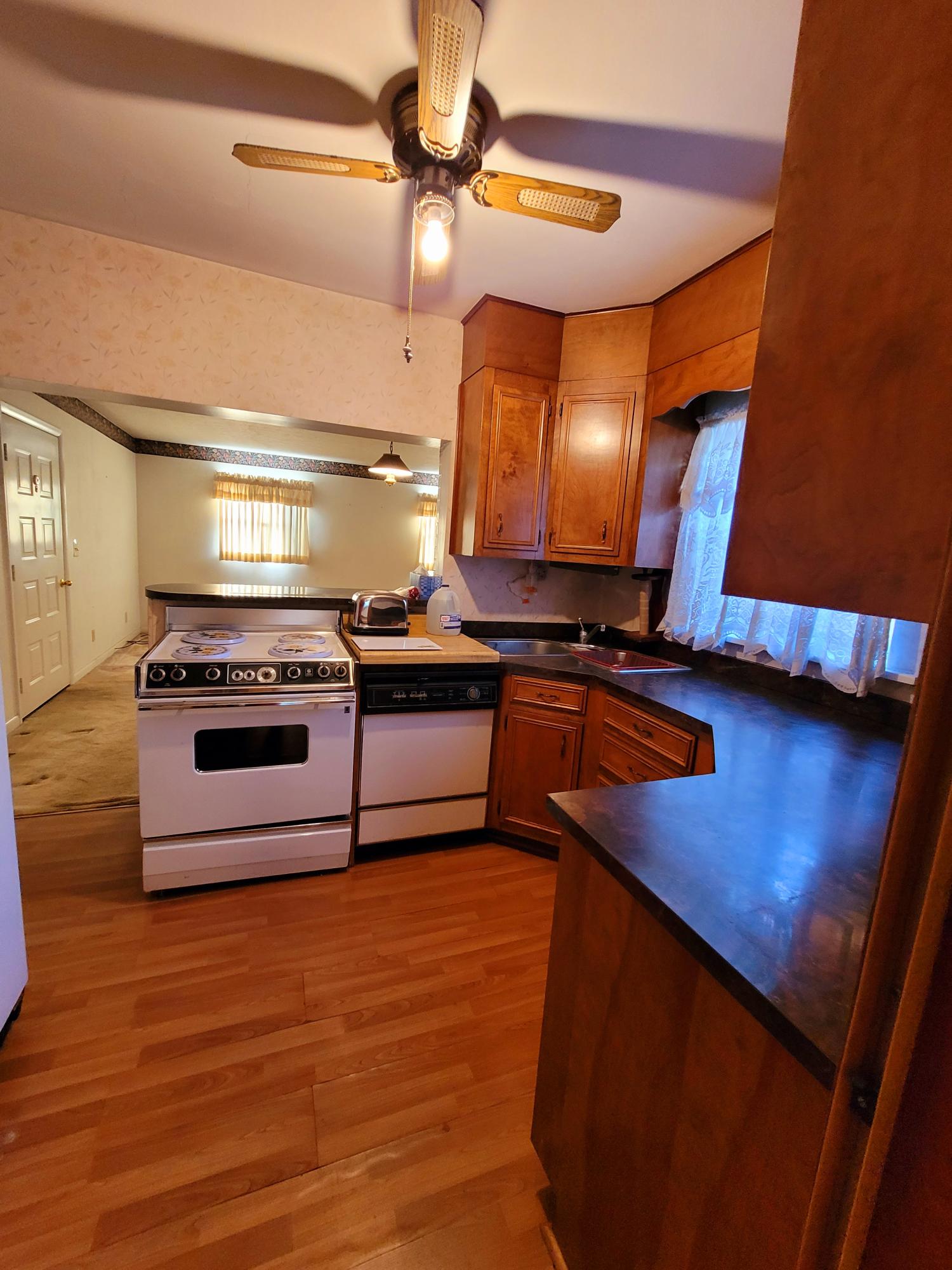 306 Fox Town Road Clintwood, VA 24228 - Photo 13 of 33 20210501_191150