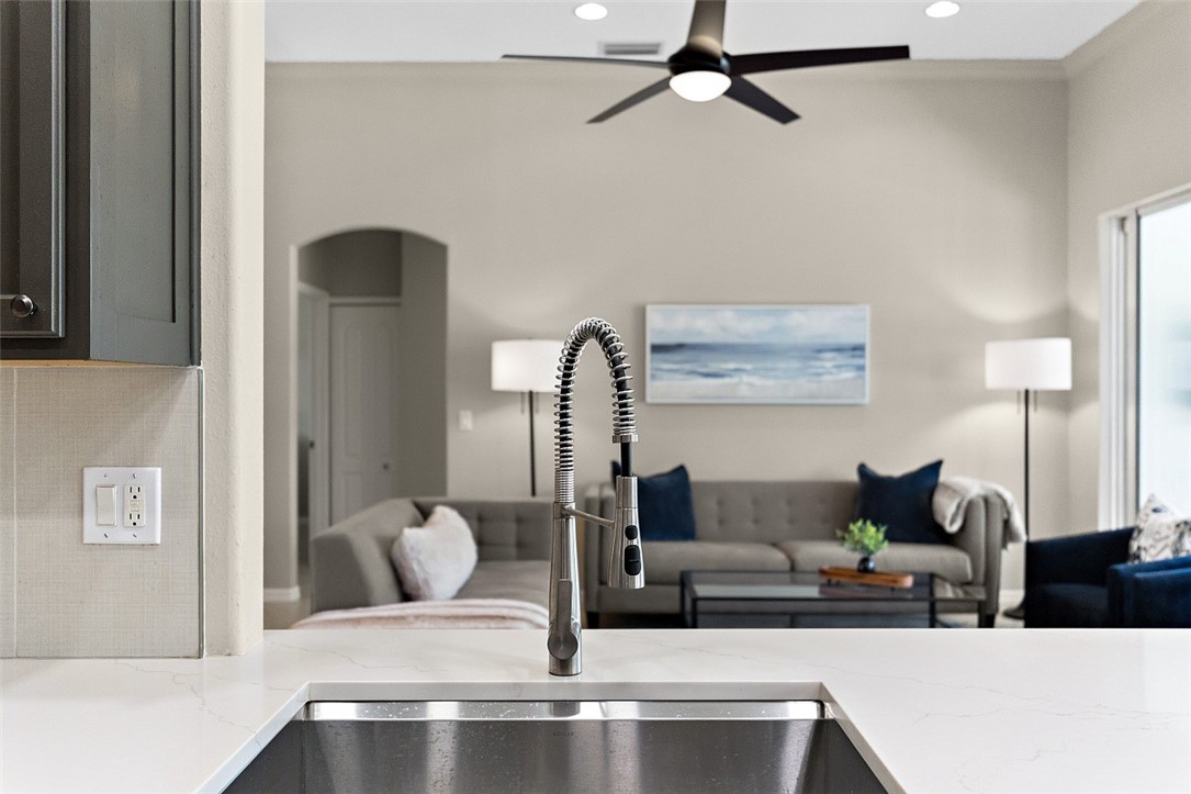 686 Gossamer Wing Way Sebastian, FL 32958 - Photo 10 of 36