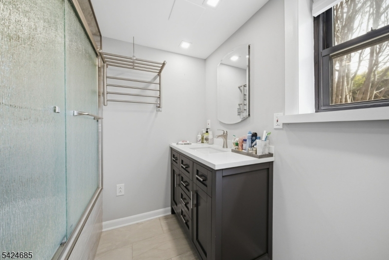 15 Sunnyhill Road Dover, NJ 07801 - Photo 27 of 40