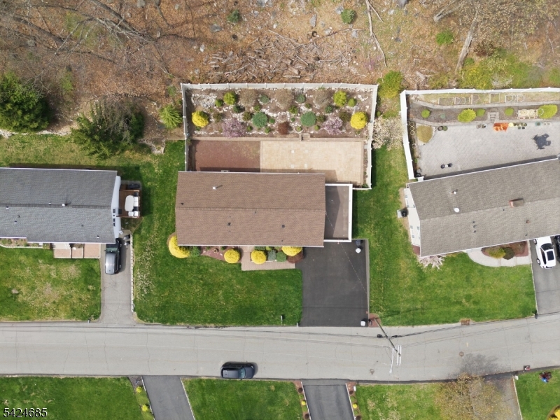 15 Sunnyhill Road Dover, NJ 07801 - Photo 39 of 40