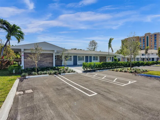 $2,950,000 | 3204-3208 Northeast 9th Street, Pompano Beach, FL 33062