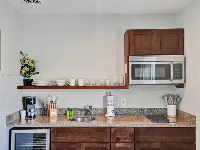 $2,950,000 | 3204-3208 Northeast 9th Street, Pompano Beach, FL 33062