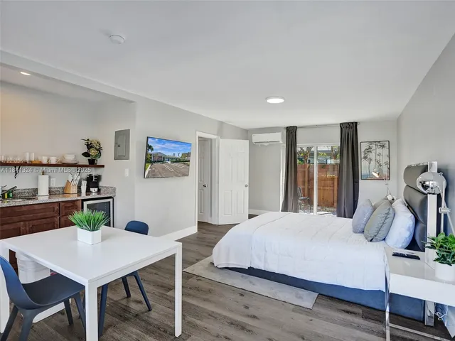 $2,950,000 | 3204-3208 Northeast 9th Street, Pompano Beach, FL 33062