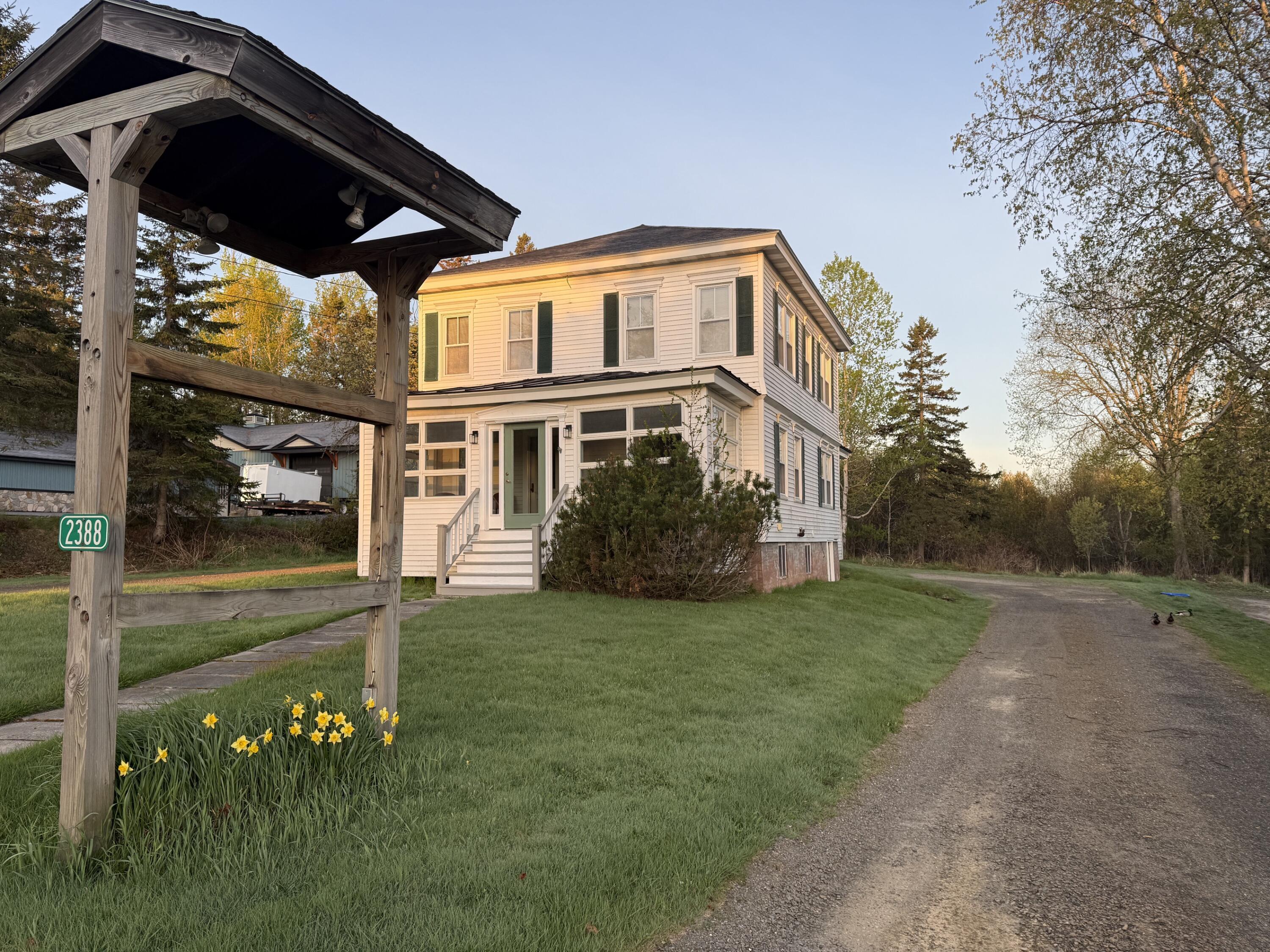 2388 Main Street Rangeley, ME 04970 - Photo 5 of 49 Home - Front Horseshoe Driveway