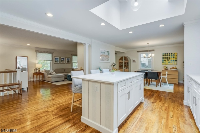 5 Persimmon Way Springfield, NJ 07081 - Photo 9 of 23