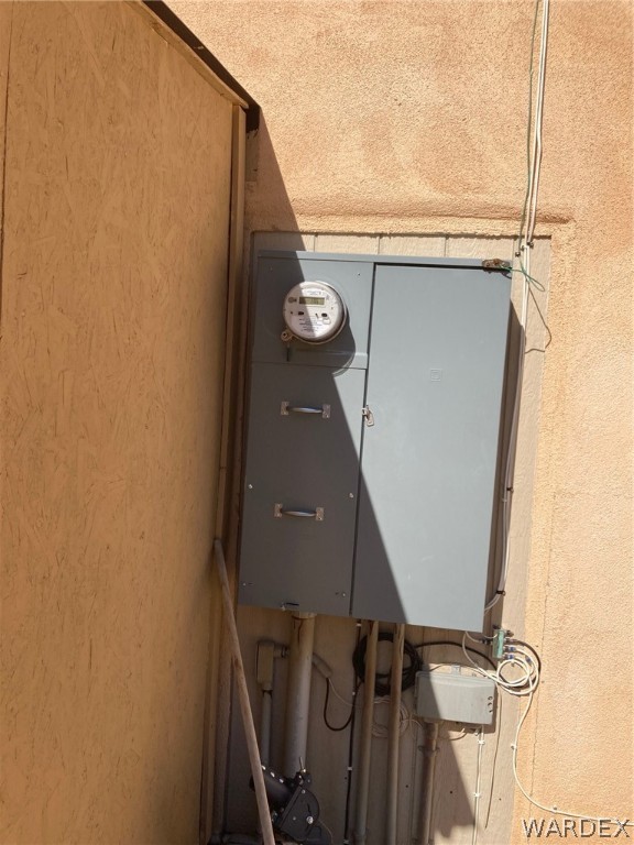3 South Rutz Road Yucca, AZ 86438 - Photo 11 of 13