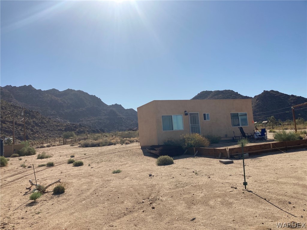 3 South Rutz Road Yucca, AZ 86438 - Photo 2 of 13