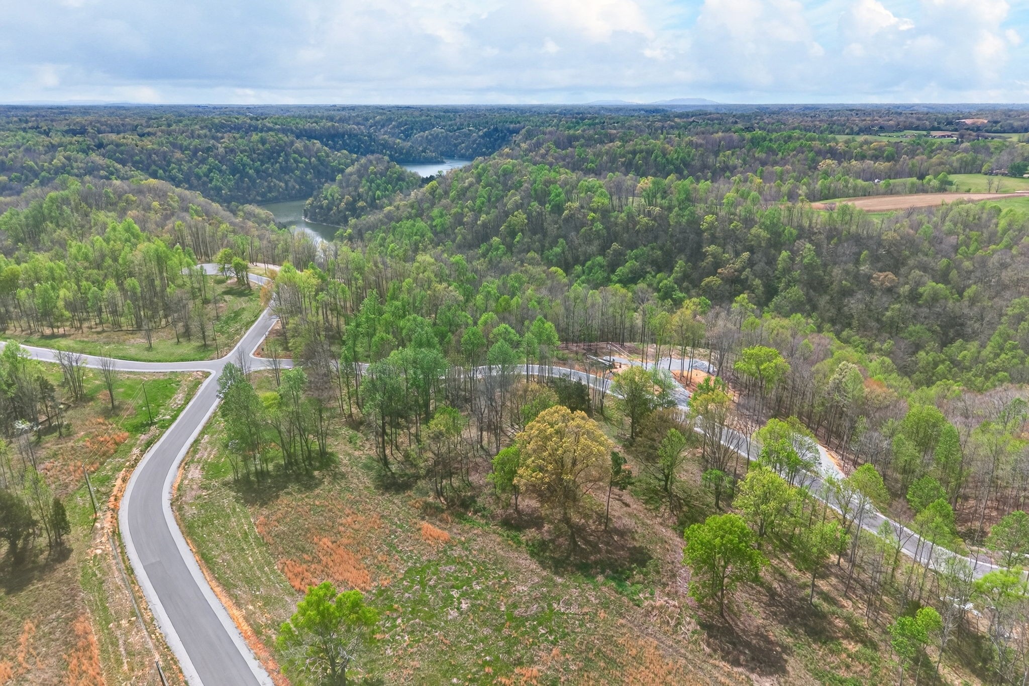 9510 Medlin Road Baxter, TN 38544 - Photo 2 of 19 a view of a lake from a balcony