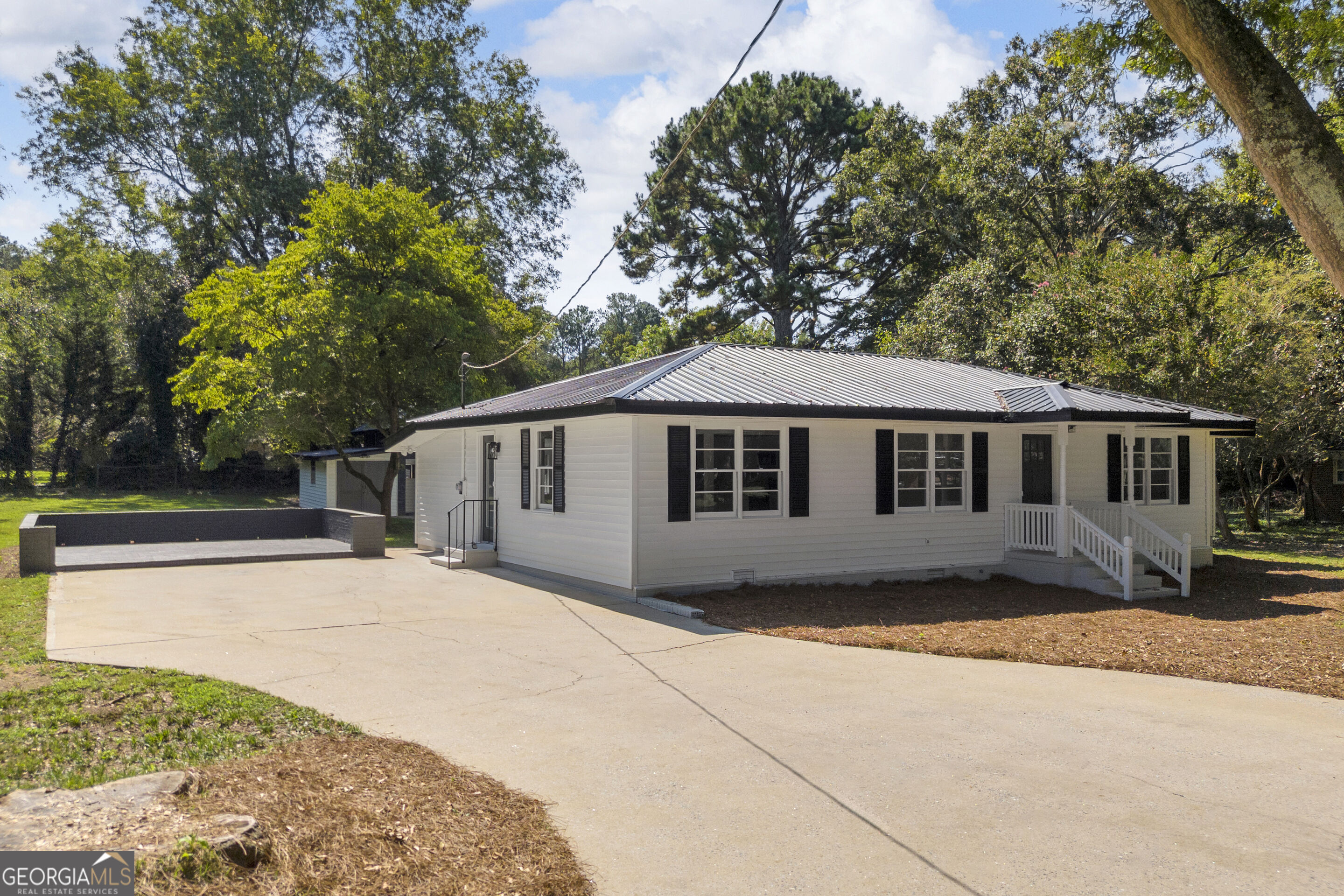 1845 Cherokee Road Winterville, GA 30683 - Photo 37 of 47 Gallery Image 37