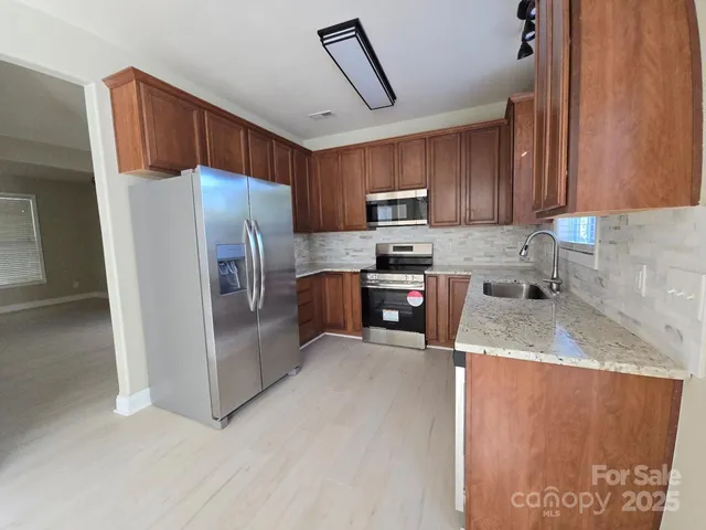 $449,500 | 1960 Wilburn Park Lane Northwest, Charlotte, NC 28269