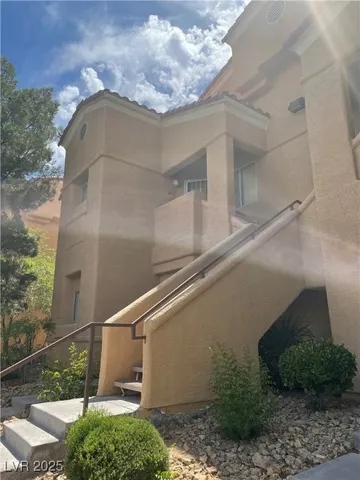 $2,700 | Undisclosed Address, Las Vegas, NV 89145