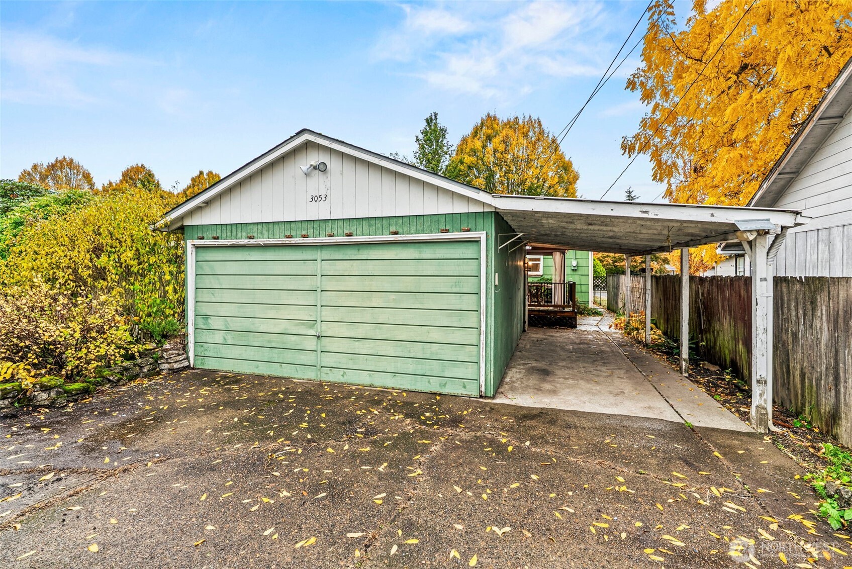 3053 Fir Street Longview, WA 98632 - Photo 19 of 20 a view of a back yard of the house