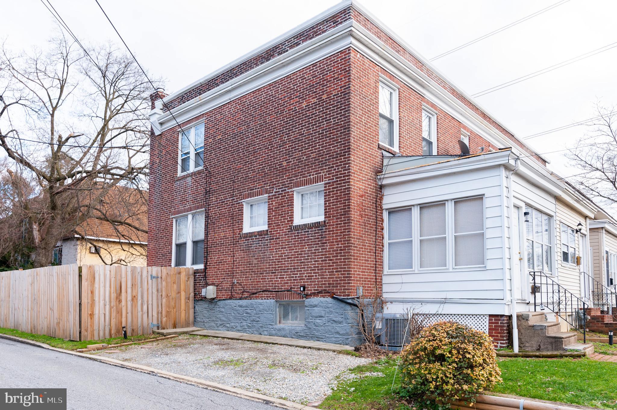 11 Rhodes Avenue Darby, PA 19023 - Photo 3 of 20 Parking Space