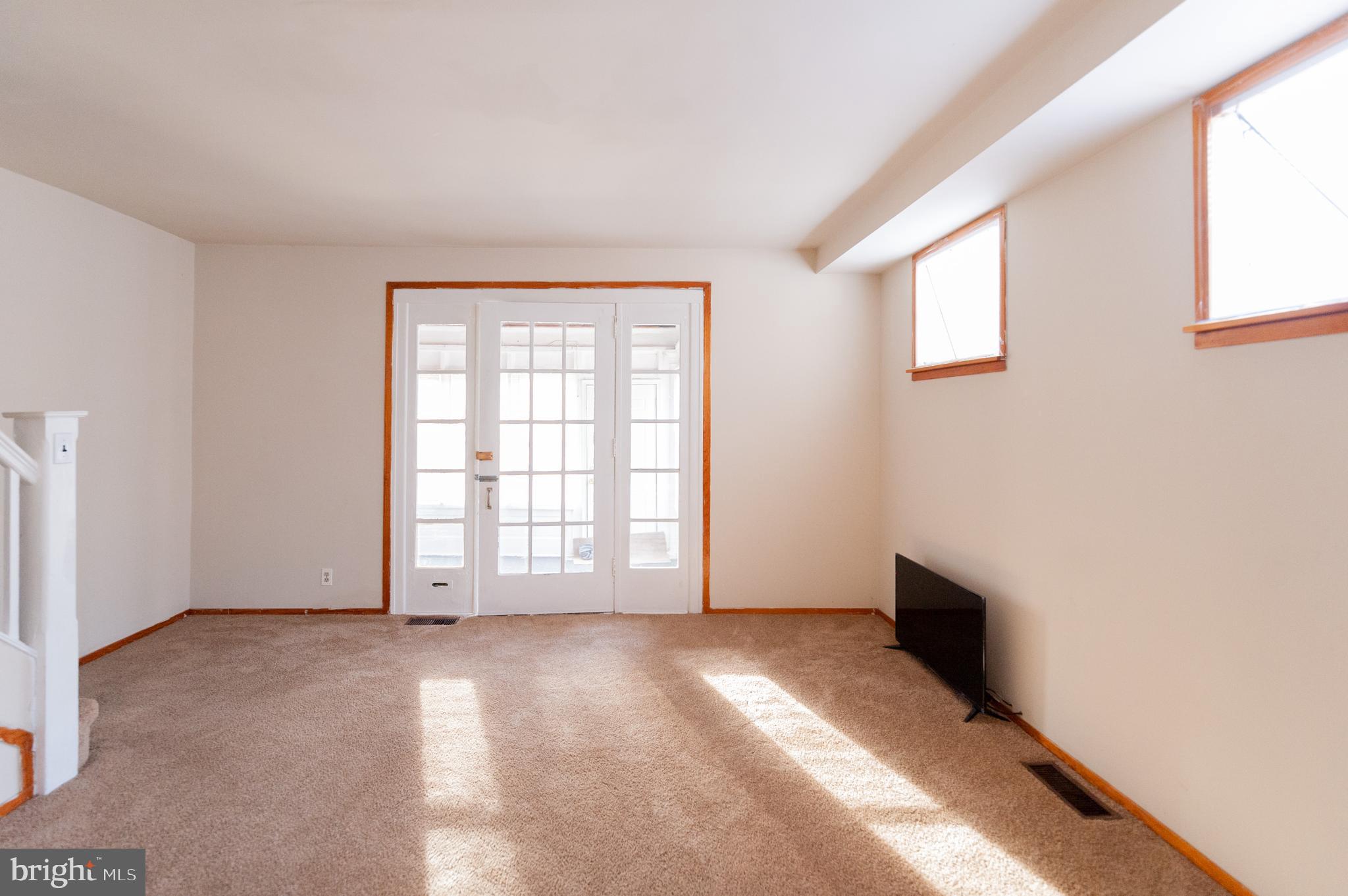 11 Rhodes Avenue Darby, PA 19023 - Photo 7 of 20 Gallery Image 7