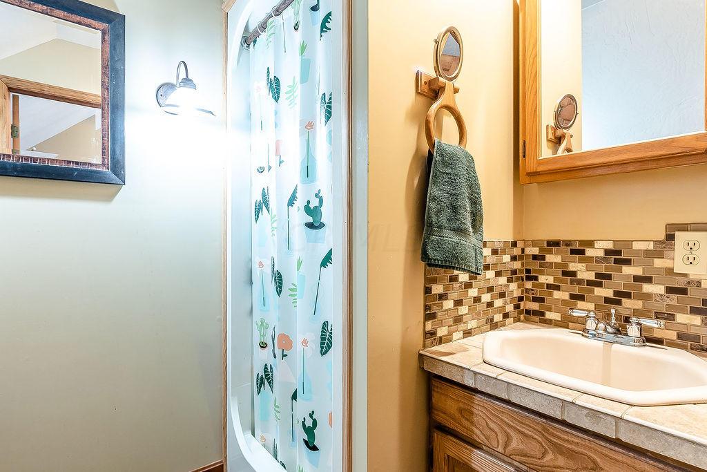 7859 Columbus Road Mount Vernon, OH 43050 - Photo 18 of 37 Gallery Image 18