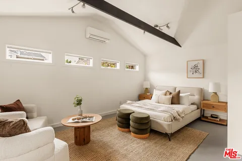 $1,995,000 | 6350 West 80th Place, Los Angeles, CA 90045