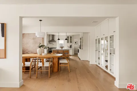 $1,995,000 | 6350 West 80th Place, Los Angeles, CA 90045