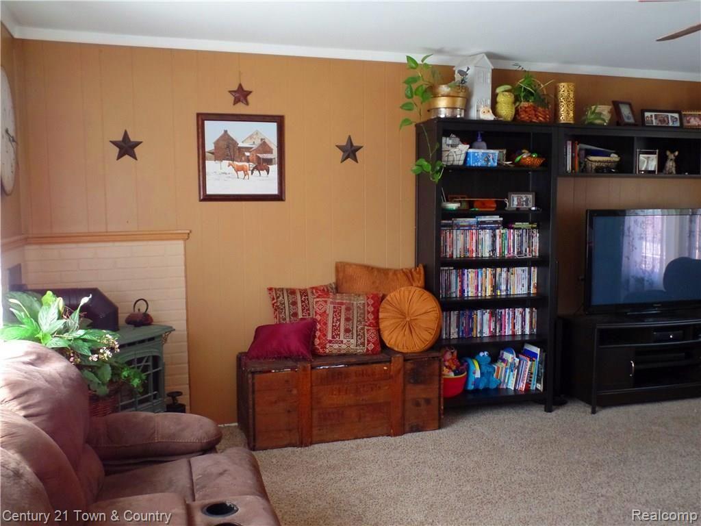 13233 Frazho Road Warren, MI 48089 - Photo 20 of 33