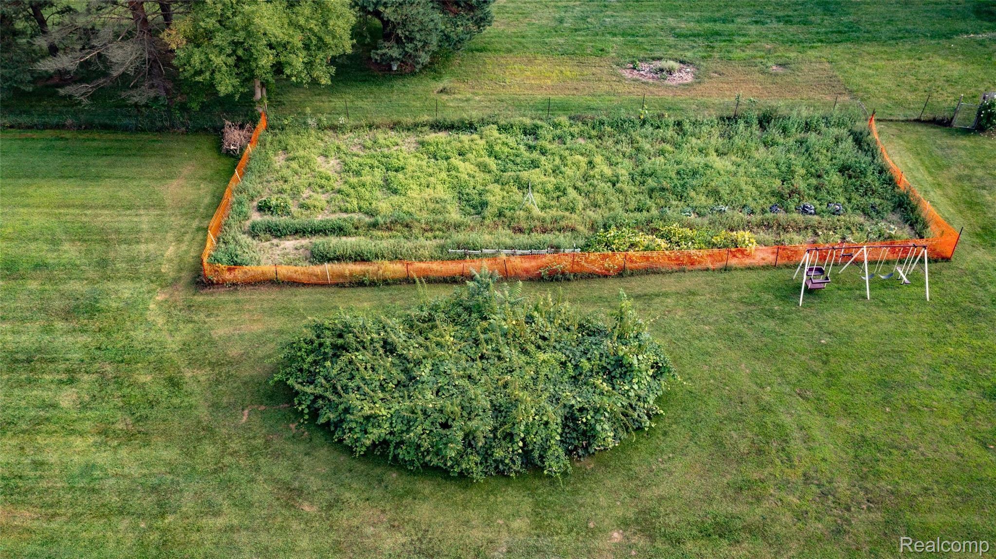 5420 North Center Road Flint, MI 48506 - Photo 53 of 56 drone-16.JPG
