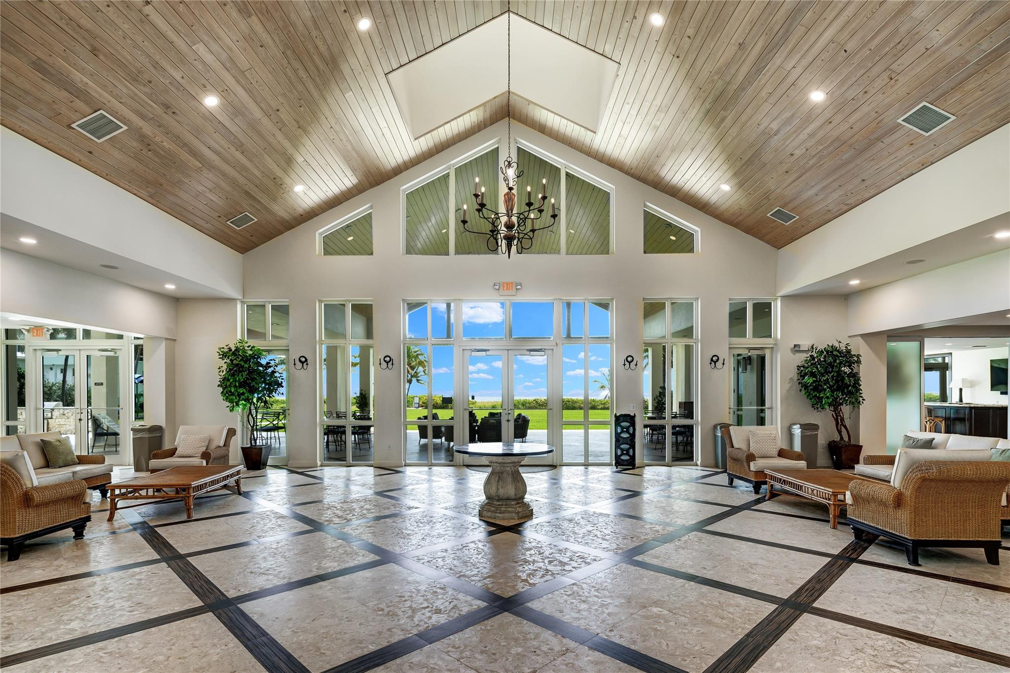 34 Cayuga Road Sea Ranch Lakes, FL 33308 - Photo 36 of 41 Photo 36