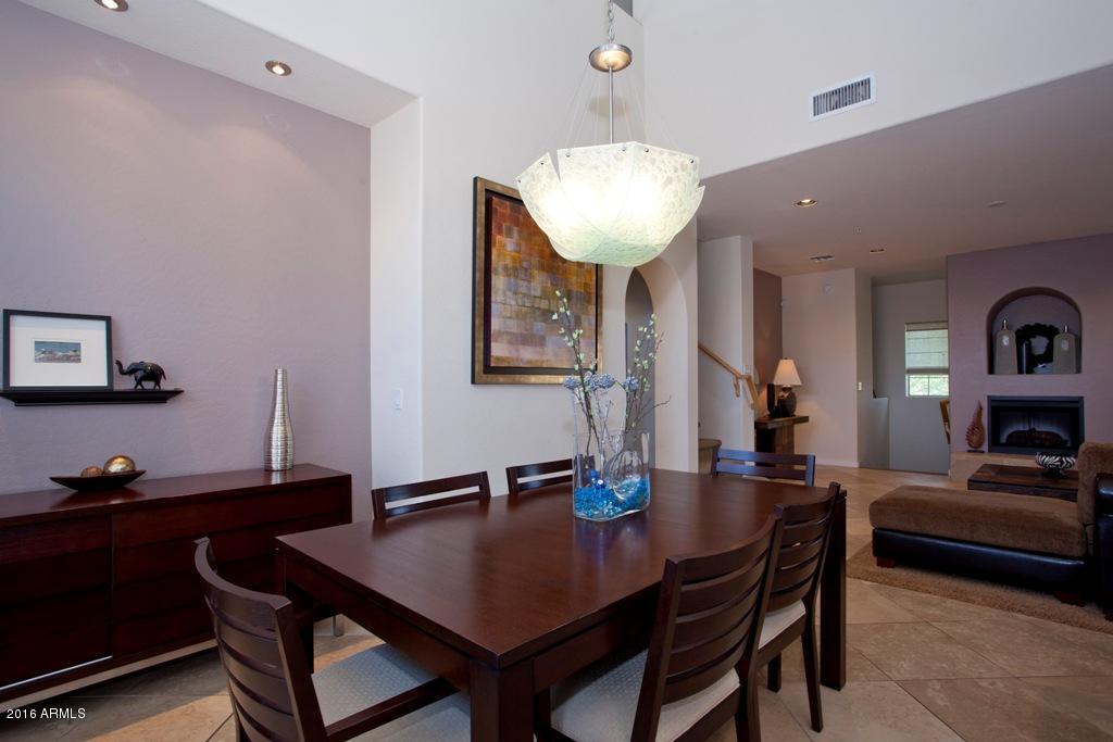 3935 East Rough Rider Road, Unit 1202 Phoenix, AZ 85050 - Photo 14 of 22 Eat in dining