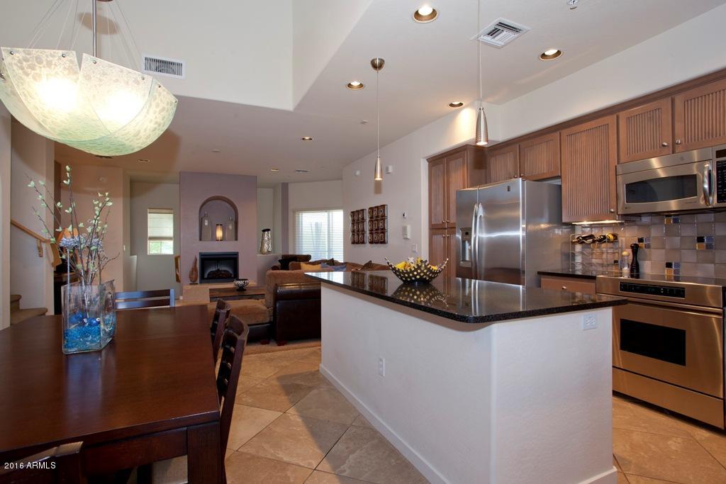 3935 East Rough Rider Road, Unit 1202 Phoenix, AZ 85050 - Photo 3 of 22 Great Room living nice