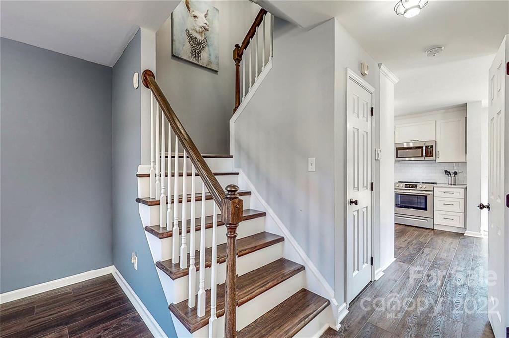 9138 Foggy Meadow Road Charlotte, NC 28269 - Photo 16 of 36