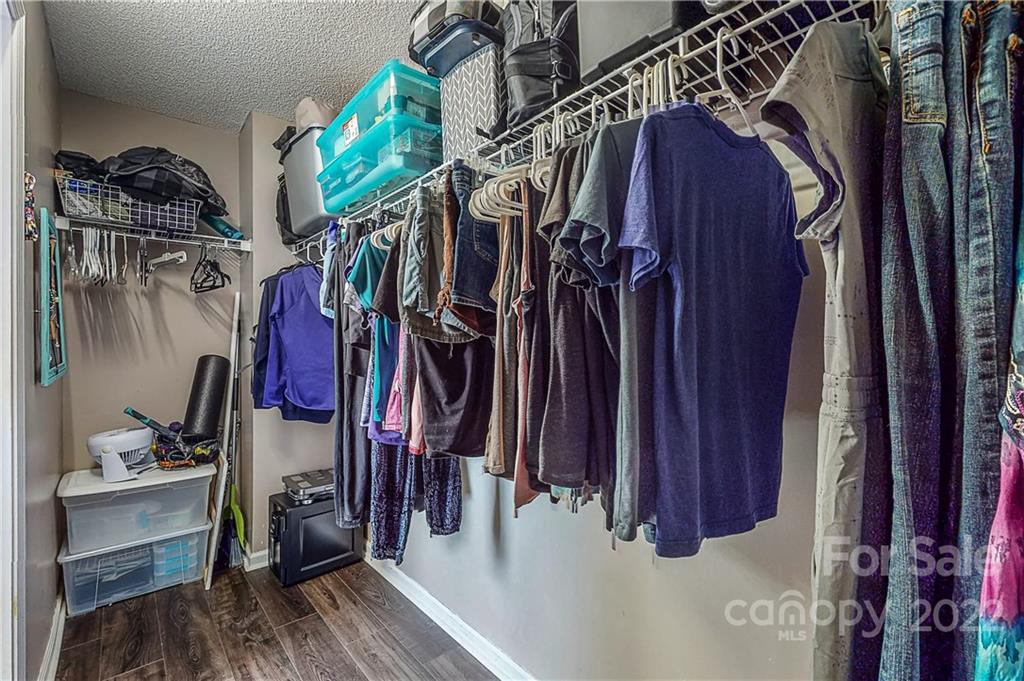 9138 Foggy Meadow Road Charlotte, NC 28269 - Photo 24 of 36