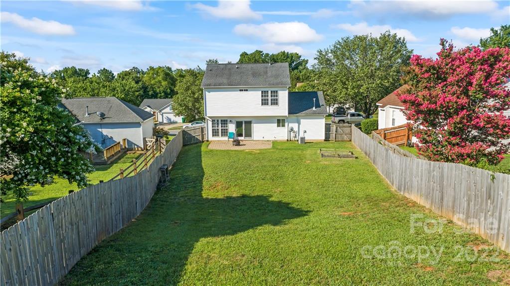 9138 Foggy Meadow Road Charlotte, NC 28269 - Photo 35 of 36