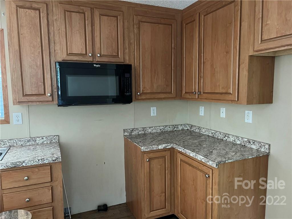 367 Patriots Way Clover, SC 29710 - Photo 8 of 11 Gallery Image 8