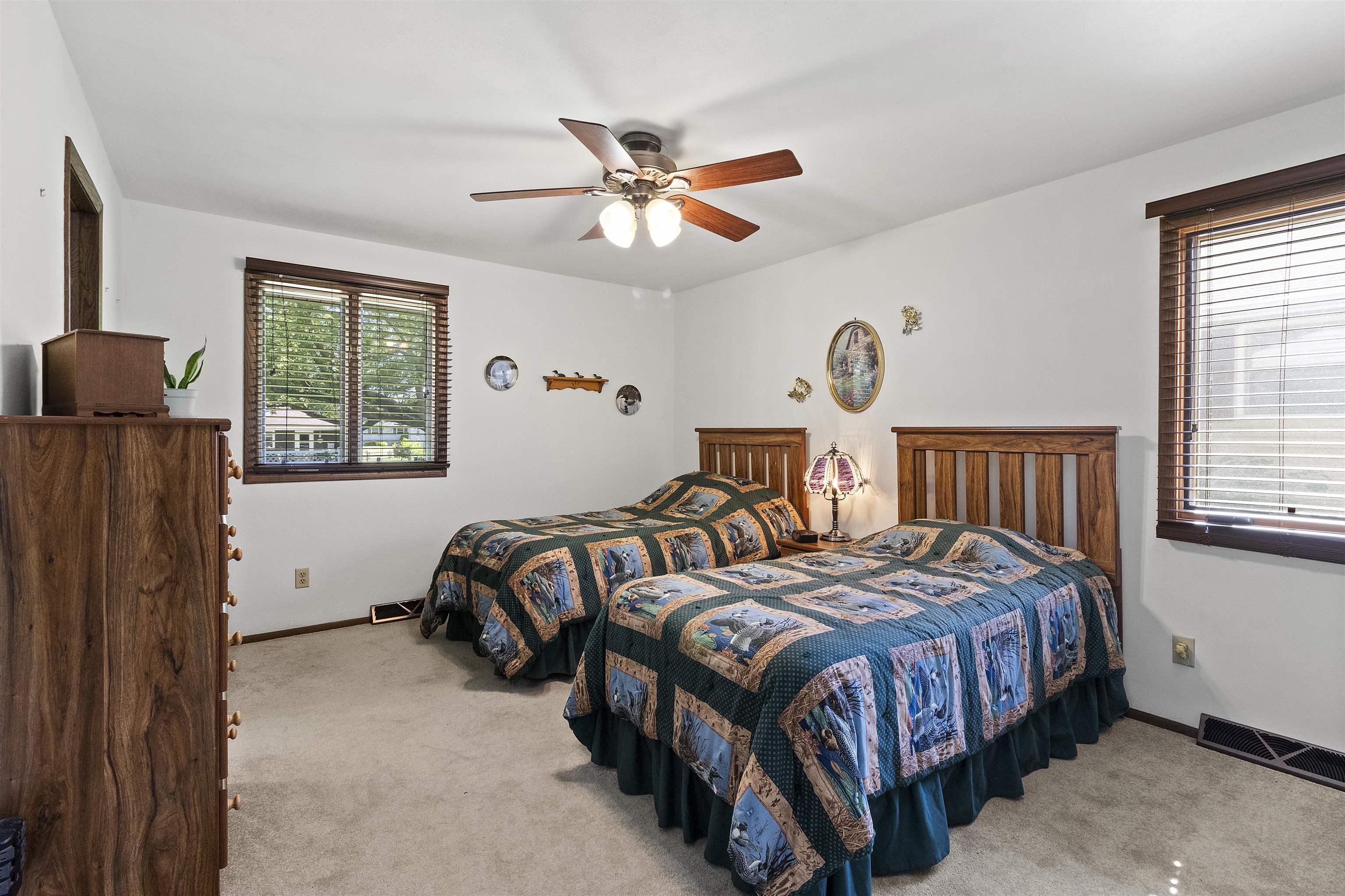 933 East Capitol Drive Appleton, WI 54911 - Photo 22 of 46
