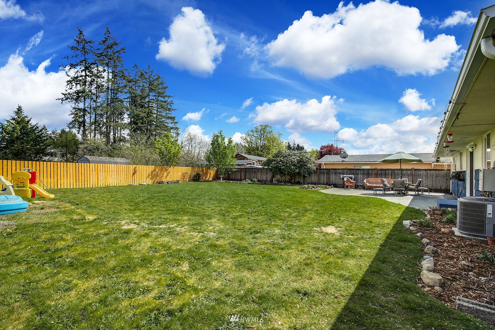 10426 126th Avenue Southeast Renton, WA 98056 - Photo 15 of 20 Gallery Image 15