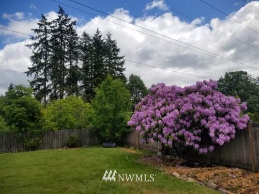 10426 126th Avenue Southeast Renton, WA 98056 - Photo 19 of 20 Gallery Image 19