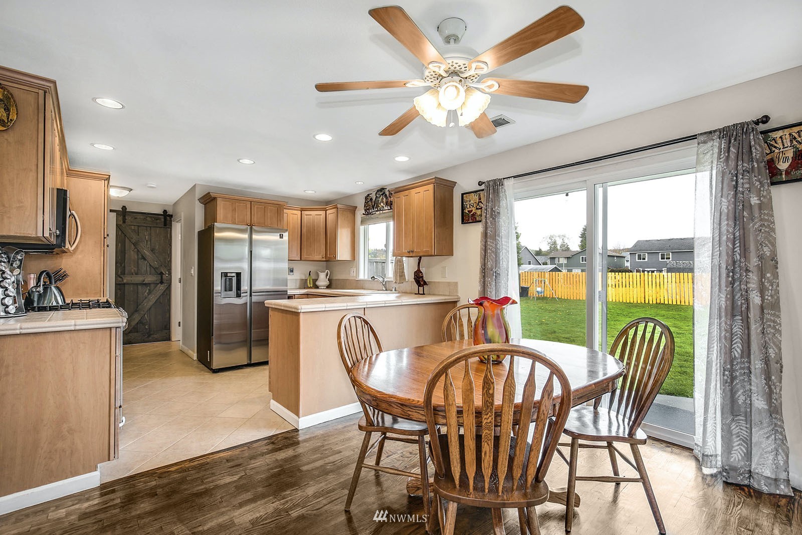 10426 126th Avenue Southeast Renton, WA 98056 - Photo 5 of 20 Gallery Image 5