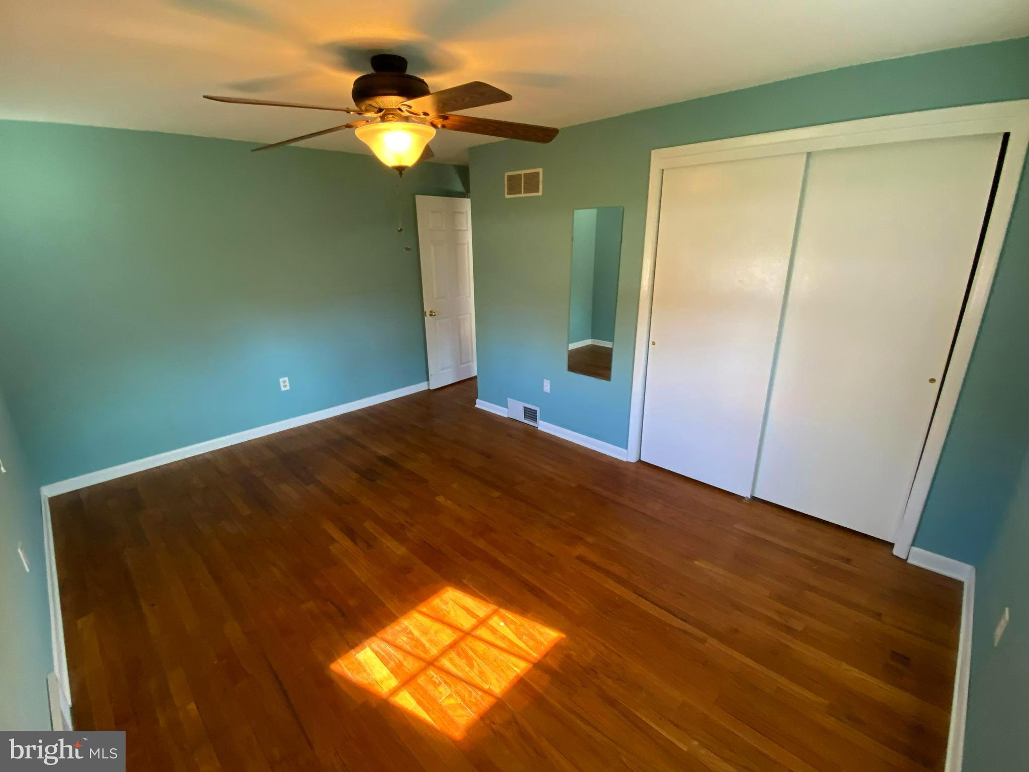 1022 Sparrow Road Norristown, PA 19403 - Photo 14 of 35 Primary Bedroom