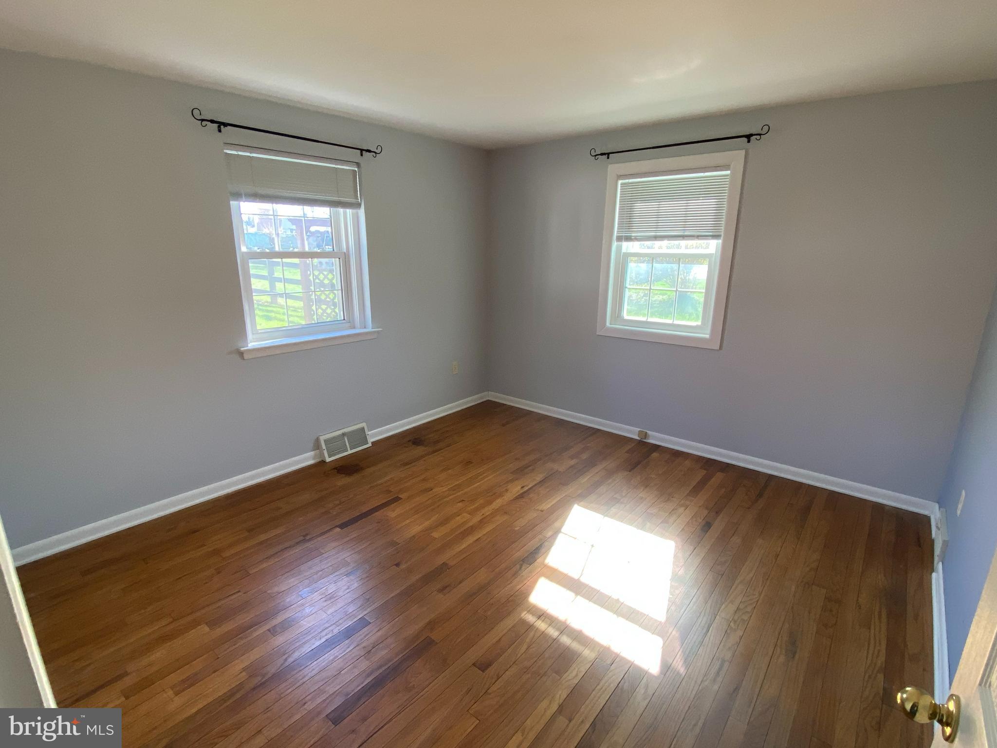1022 Sparrow Road Norristown, PA 19403 - Photo 17 of 35 Bedroom 2