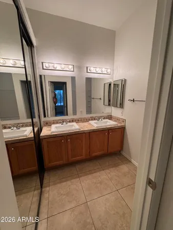 $349,900 | 401 South Seawynds Boulevard, Gilbert, AZ 85233