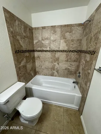 $349,900 | 401 South Seawynds Boulevard, Gilbert, AZ 85233