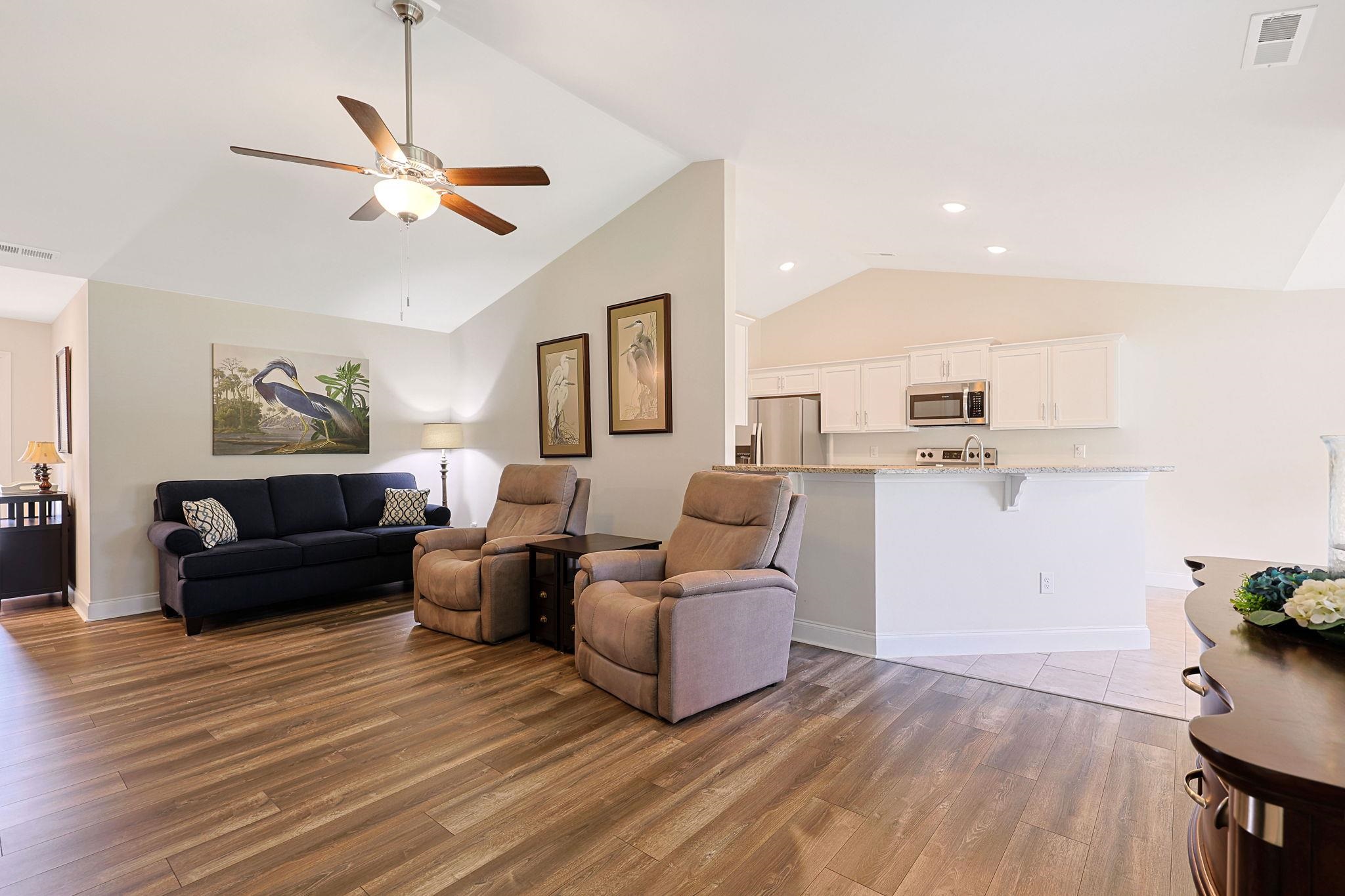 112 Ringding Drive Conway, SC 29526 - Photo 4 of 28