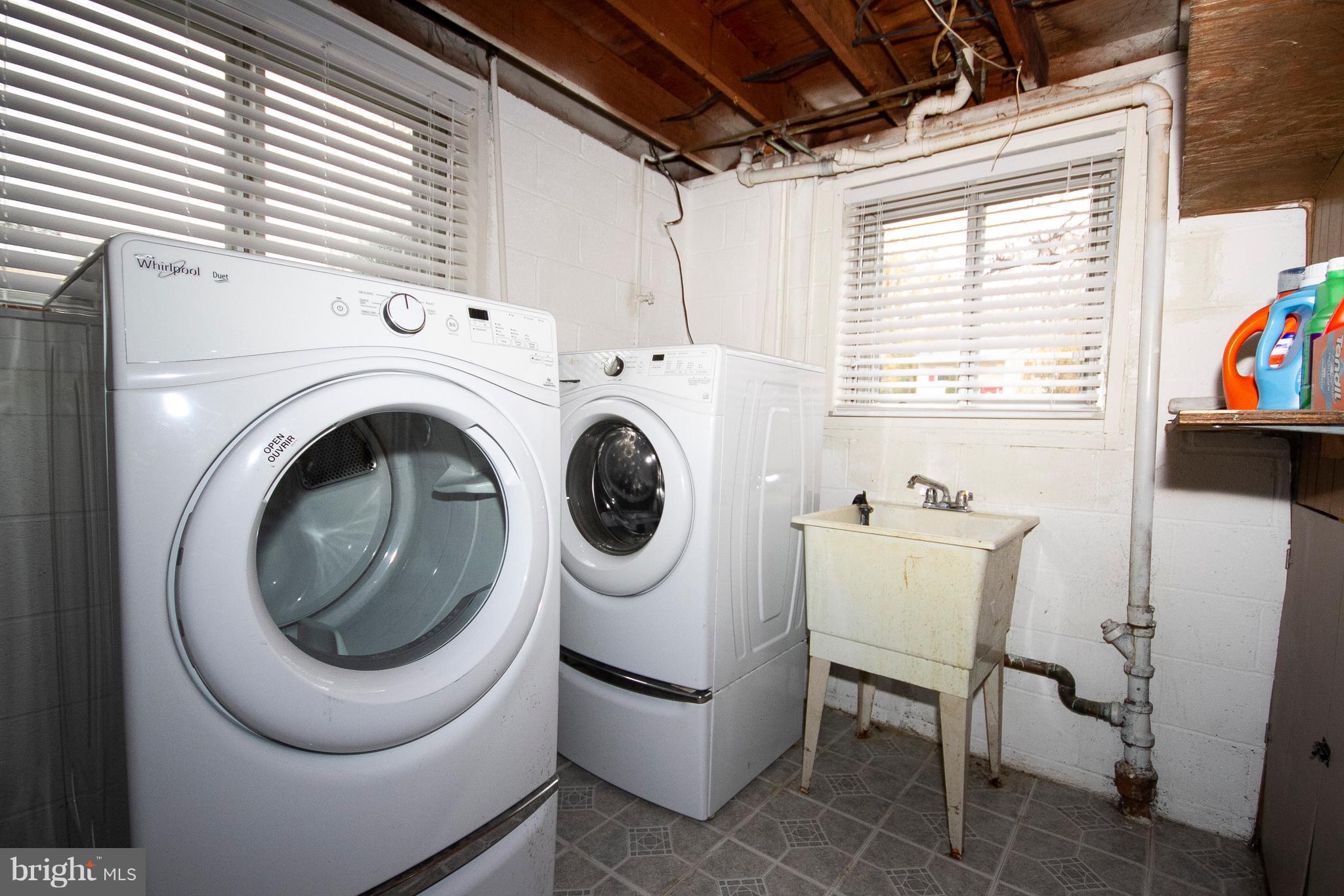 4213 Haycoke Road Baltimore, MD 21236 - Photo 25 of 30 NEW LARGE CAPACITY WASHER & DRYER INCLUDED