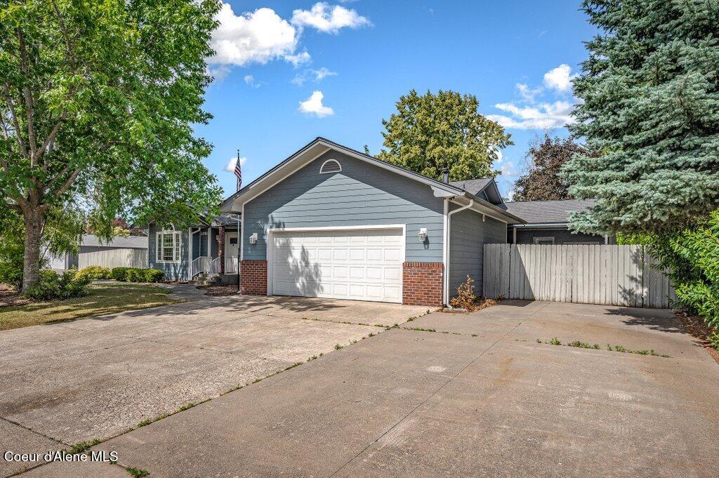 3701 Belmont Road Coeur D'Alene, ID 83815 - Photo 2 of 49 --4.jpg-SMALL