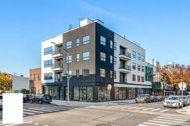 $3,350 | 499 Evergreen Avenue | Bushwick