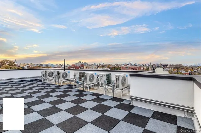 $3,350 | 499 Evergreen Avenue | Bushwick