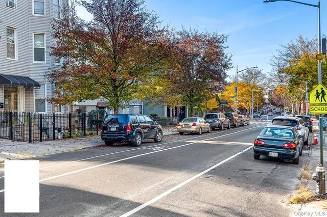 $3,350 | 499 Evergreen Avenue | Bushwick