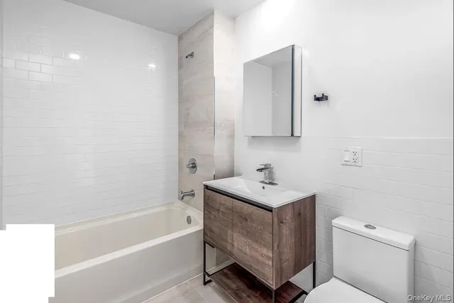 $3,350 | 499 Evergreen Avenue | Bushwick